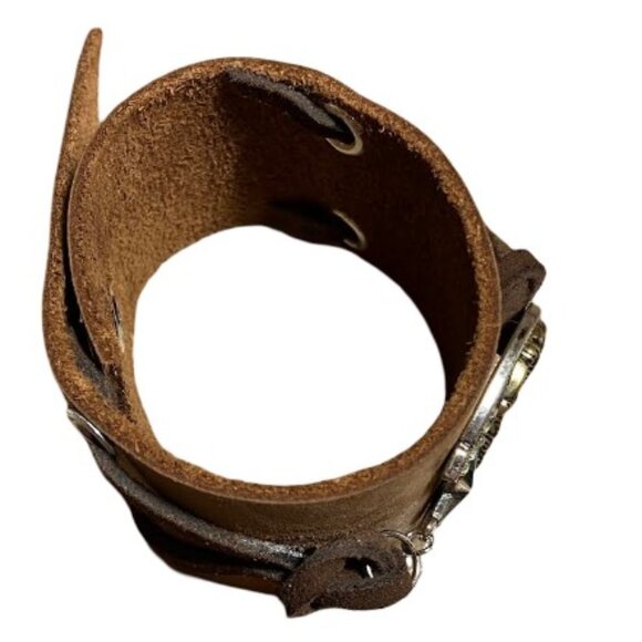 Handcrafted Leather Wrap Bracelet with Decorated Horseshoe Charm  Size 7 - Picture 9 of 10